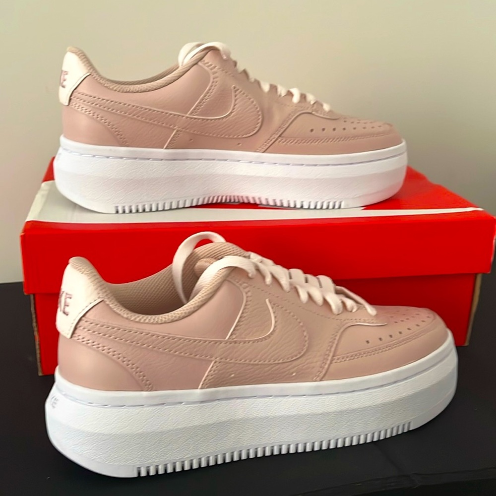 NIKE "Court Vision" Sage Low Sneakers (NWT)
Size 8 US